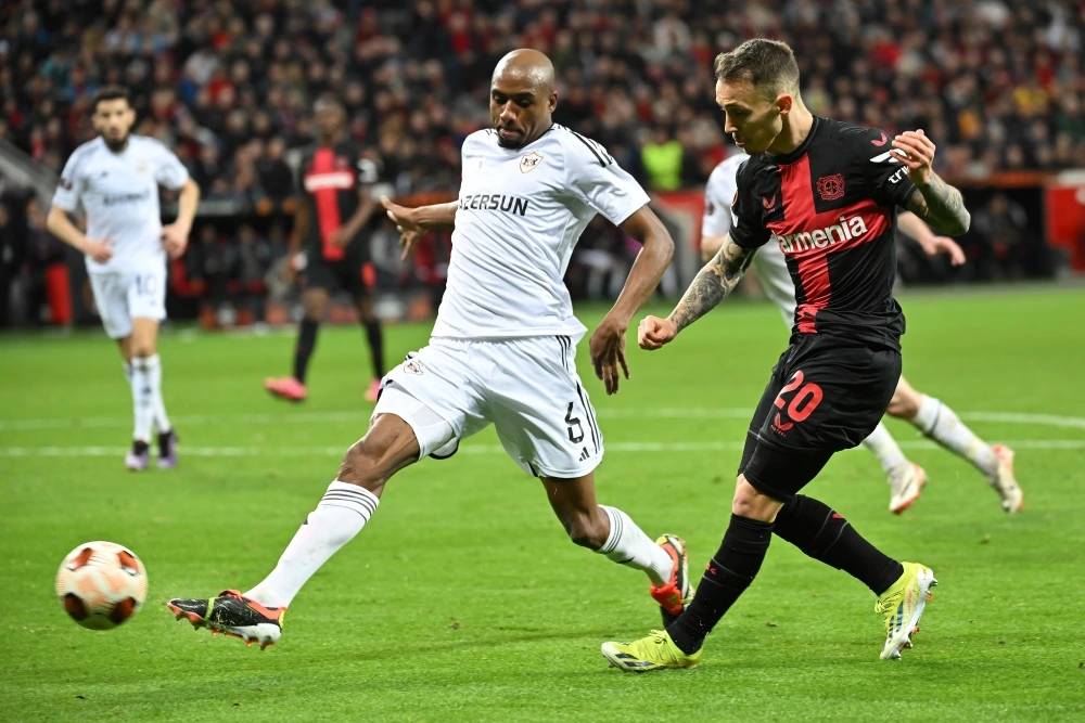 九游体育官方-关于那不勒斯发布备战花絮，冲刺阶段临场应变，德国杯任务艰巨，球队文化再被提及的信息